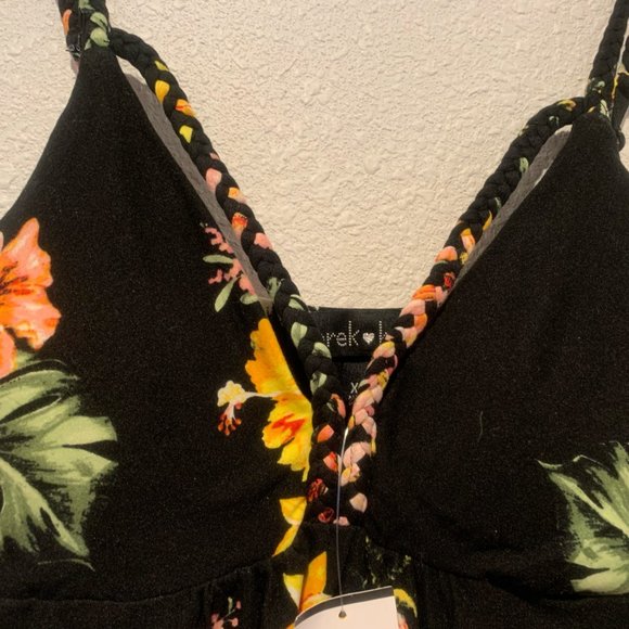 NWT BLACK MINI - Picture 3 of 4